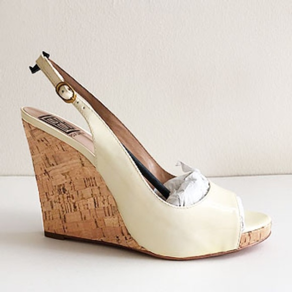Pour La Victoire Patent Leather Wedge Sandal Shoes - Picture 8 of 10